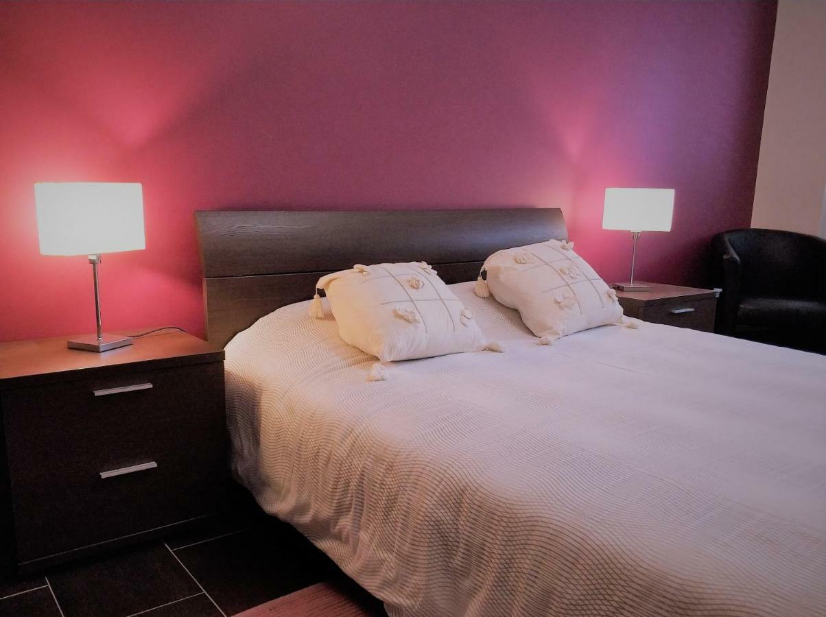 Faro Downtown Holiday Apartment ภายนอก รูปภาพ