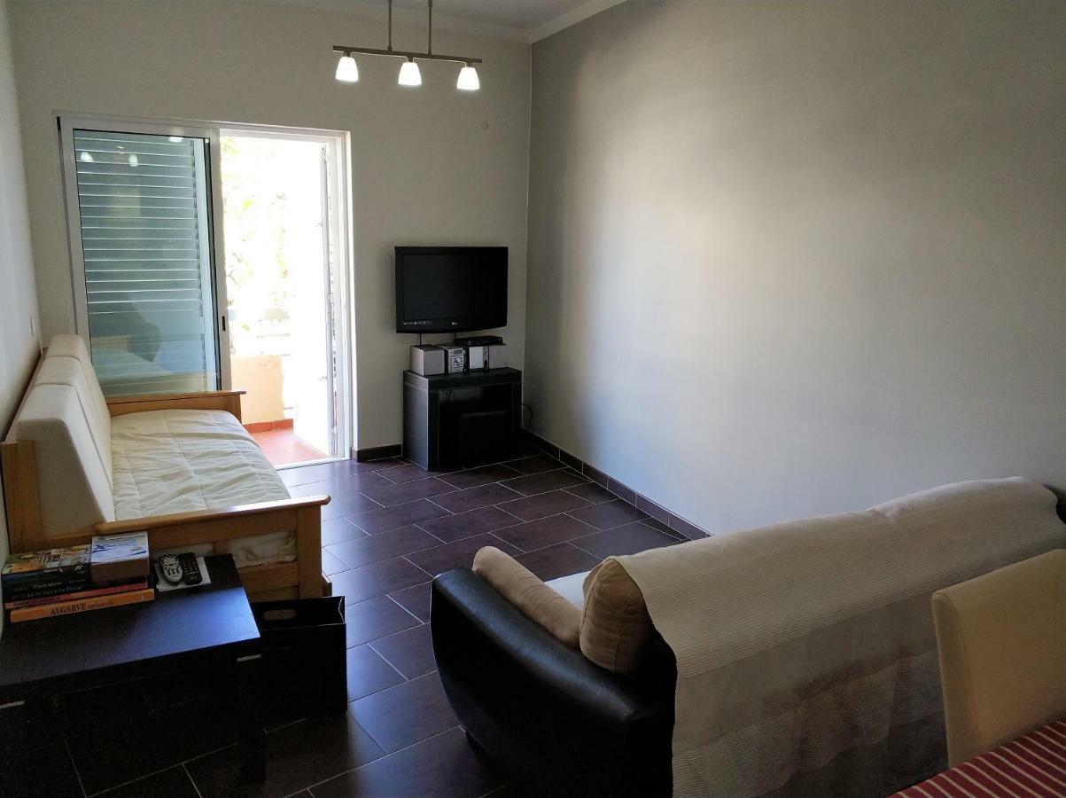 Faro Downtown Holiday Apartment ภายนอก รูปภาพ