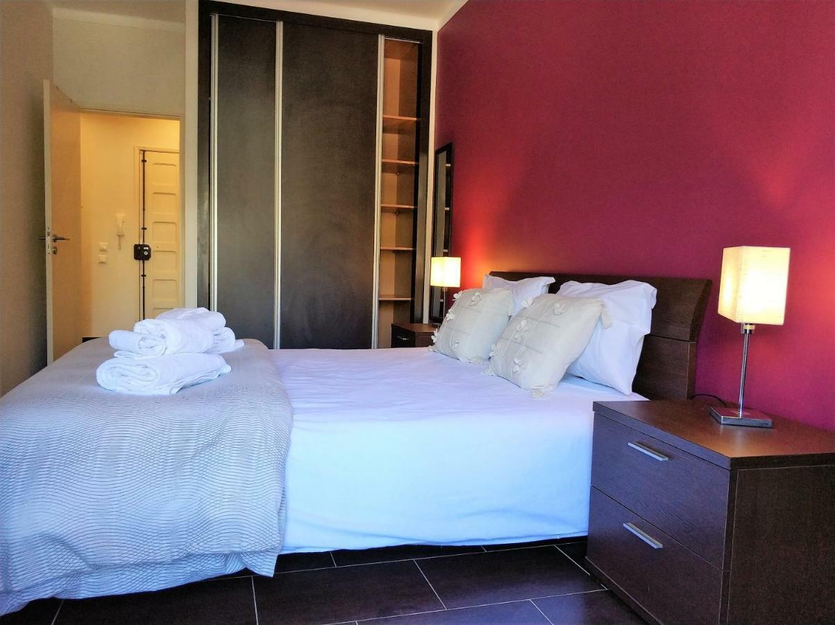 Faro Downtown Holiday Apartment ภายนอก รูปภาพ